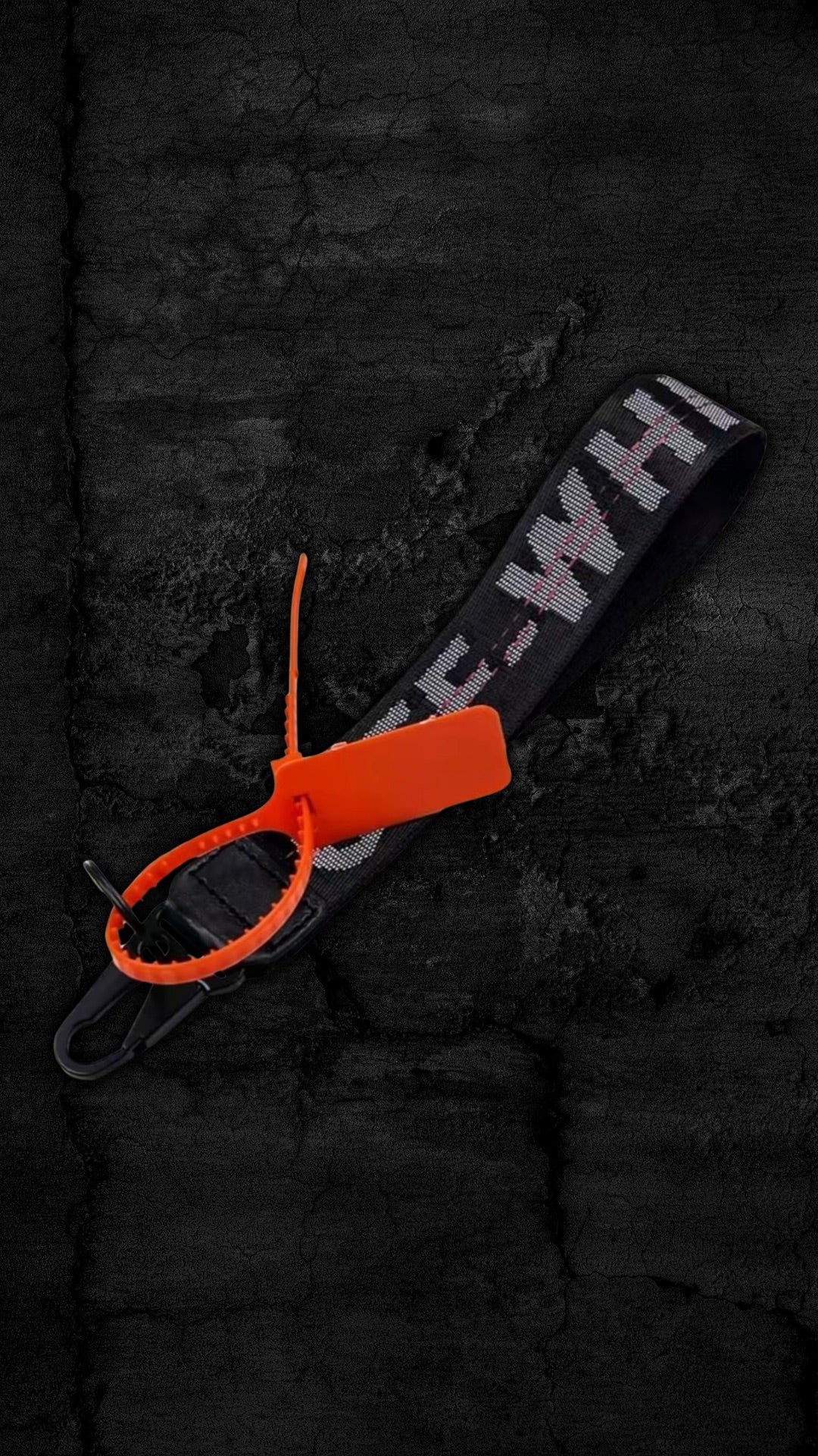 OFF-WHITE CANVAS WRISTLET KEYCHAIN